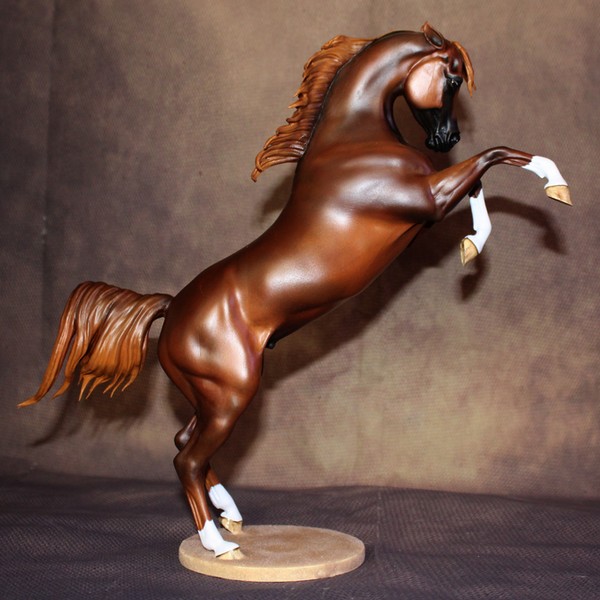 modèle cabré peint aux huiles